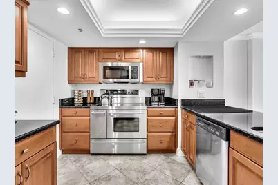 1150 Hillsboro Mile #204, Pompano Beach, FL 33062 - Photo 4