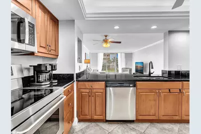 1150 Hillsboro Mile #204, Hillsboro Beach, FL 33062 - Photo 6