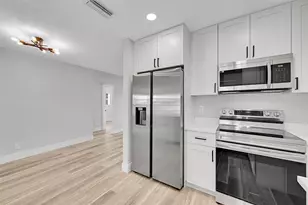 6925 NW 11th St, Margate, FL 33063 - Photo 14