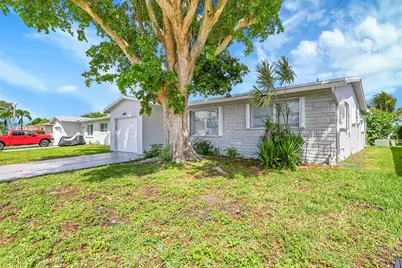 6925 NW 11th Street, Margate, FL 33063 - Photo 4