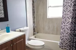 21053 SW 88th Pl, Cutler Bay, FL 33189 - Photo 36