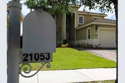21053 SW 88th Place, Cutler Bay, FL 33189 - Photo 2