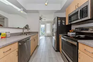 533 NE 3rd Ave, Fort Lauderdale, FL 33301 - Photo 10