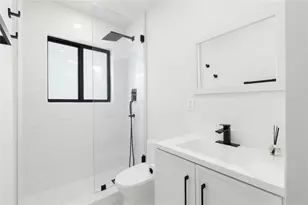 455 SW 14th Ct, Pompano Beach, FL 33060 - Photo 18