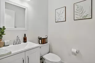 11461 Lakeview Dr, Coral Springs, FL 33071 - Photo 32