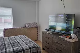 4152 Inverrary Dr, Lauderhill, FL 33319 - Photo 6