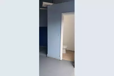 2324 NW 30th Court #2324, Oakland Park, FL 33311 - Photo 8