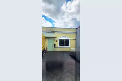 2324 NW 30th Court #2324, Oakland Park, FL 33311 - Photo 10