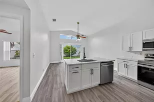 2424 SW 162nd Ave, Miramar, FL 33027 - Photo 4