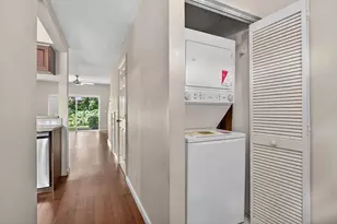 7711 Sanibel Dr, Tamarac, FL 33321 - Photo 32