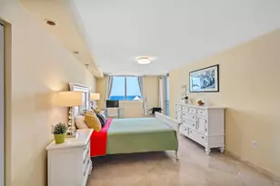 2011 N Ocean Blvd, Fort Lauderdale, FL 33305 - Photo 12