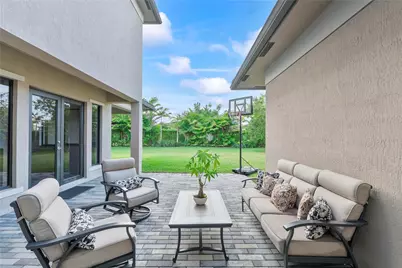 10472 Cobalt Court, Parkland, FL 33076 - Photo 22