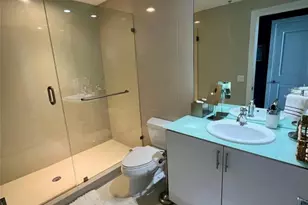 315 NE 3rd Ave, Fort Lauderdale, FL 33301 - Photo 14