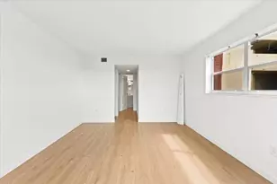 3700 NW 21st St, Lauderdale Lakes, FL 33311 - Photo 10