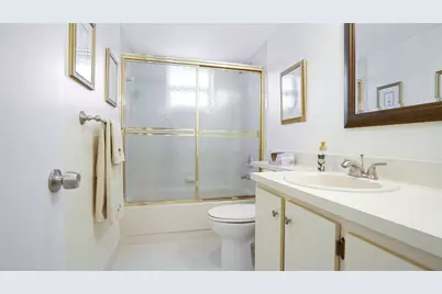 441 SE 3rd Street #201, Dania Beach, FL 33004 - Photo 22