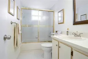 441 SE 3rd St, Dania Beach, FL 33004 - Photo 22