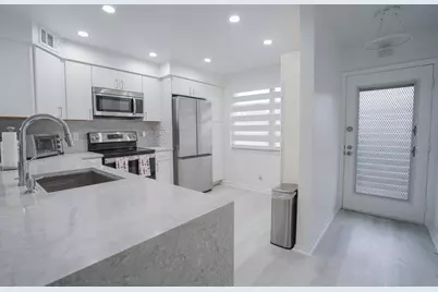 3201 Portofino Point #F1, Coconut Creek, FL 33066 - Photo 2