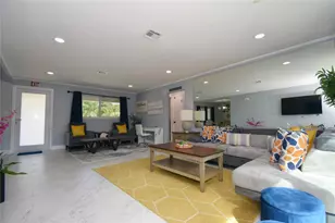 214 SE 5th St, Dania Beach, FL 33004 - Photo 8