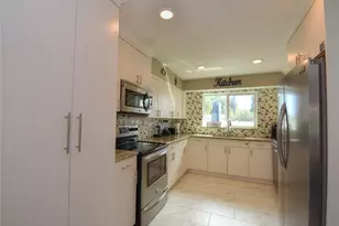 214 SE 5th St, Dania Beach, FL 33004 - Photo 14