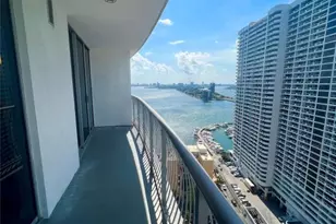 1750 N Bayshore Dr, Miami, FL 33132 - Photo 4