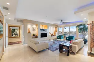 209 N Birch Rd, Fort Lauderdale, FL 33304 - Photo 2