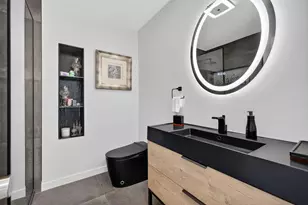 2720 NE 59th St, Fort Lauderdale, FL 33308 - Photo 18