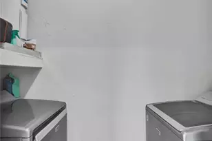 4017 Woodside Dr, Coral Springs, FL 33065 - Photo 30