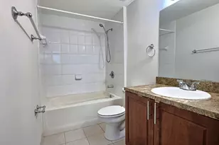 7940 N Nob Hill Rd, Tamarac, FL 33321 - Photo 24