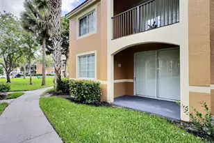 7940 N Nob Hill Rd, Tamarac, FL 33321 - Photo 32