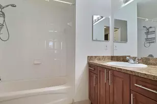 7940 N Nob Hill Rd, Tamarac, FL 33321 - Photo 28