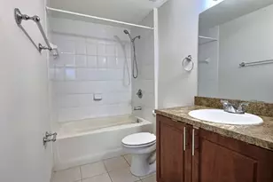 7940 N Nob Hill Rd, Tamarac, FL 33321 - Photo 24