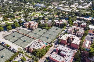 620 Tennis Club Dr, Fort Lauderdale, FL 33311 - Photo 2