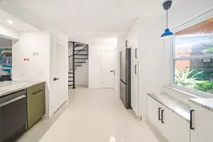 620 Tennis Club Dr, Fort Lauderdale, FL 33311 - Photo 6