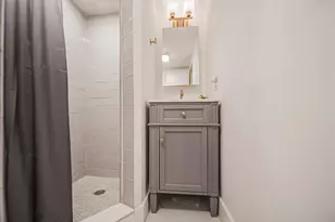 620 Tennis Club Dr, Fort Lauderdale, FL 33311 - Photo 20