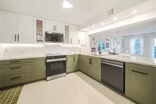 620 Tennis Club Dr, Fort Lauderdale, FL 33311 - Photo 4