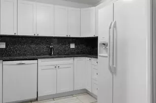 6399 Bay Club Dr, Fort Lauderdale, FL 33308 - Photo 22