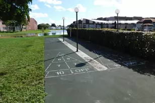 9580 Sunrise Lakes Blvd, Sunrise, FL 33322 - Photo 48