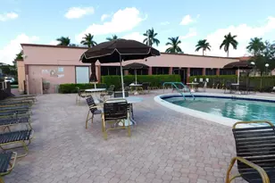 9580 Sunrise Lakes Blvd, Sunrise, FL 33322 - Photo 38