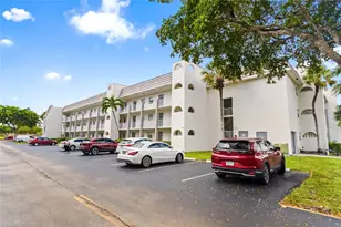 8280 Sunrise Lakes Blvd, Sunrise, FL 33322 - Photo 2