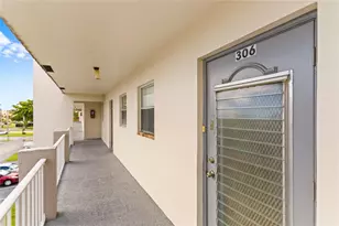 8280 Sunrise Lakes Blvd, Sunrise, FL 33322 - Photo 4