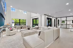 9 Tahoe Ln, Sea Ranch Lakes, FL 33308 - Photo 8