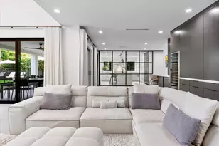 9 Tahoe Ln, Sea Ranch Lakes, FL 33308 - Photo 12