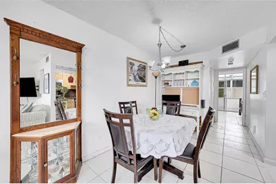 9061 Sunrise Lakes Boulevard #102, Sunrise, FL 33322 - Photo 4