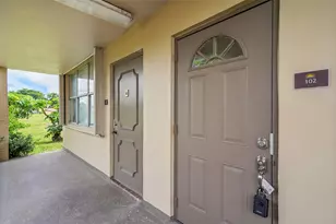 9061 Sunrise Lakes Blvd, Sunrise, FL 33322 - Photo 14