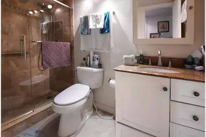 291 S Hollybrook Drive #305, Pembroke Pines, FL 33025 - Photo 8