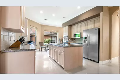 10982 NW 70th Court, Parkland, FL 33076 - Photo 2