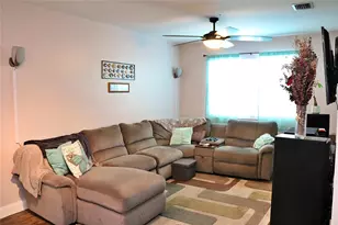 2872 NE 1st Dr, Homestead, FL 33033 - Photo 10