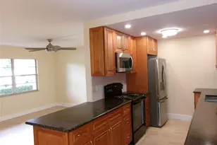 2401 Antigua Cir, Coconut Creek, FL 33066 - Photo 4