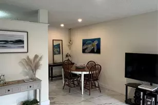 900 SW 10th Terrace, Hallandale Beach, FL 33009 - Photo 2