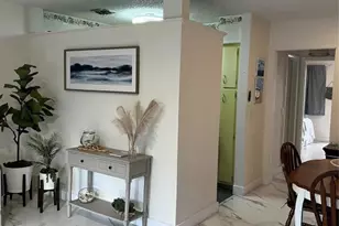 900 SW 10th Terrace, Hallandale Beach, FL 33009 - Photo 4